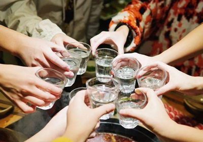 白酒中的醬香型和濃香型有什么區(qū)別？